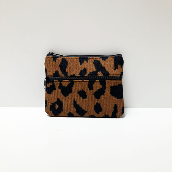Monedero de micropana animal print marrón y negro