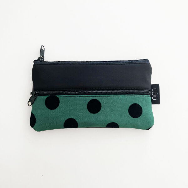ESTUCHE PITILLERA SOFTSHEL VERDE LUNARES