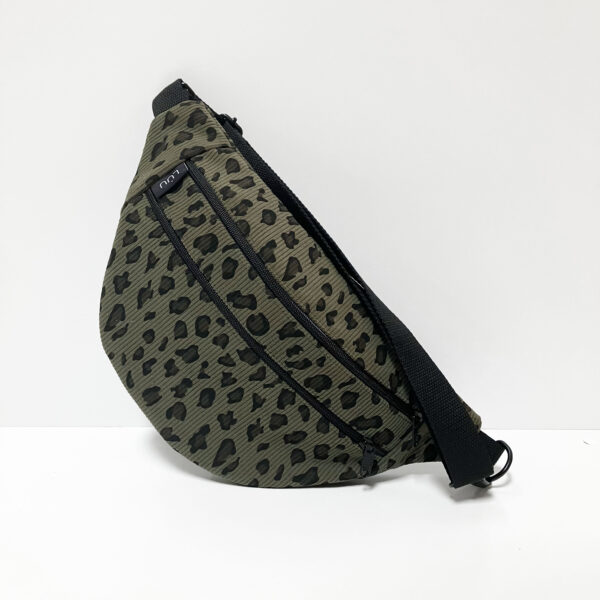 RIÑONERA BUM BAG L PANA VERDE LEOPARDO